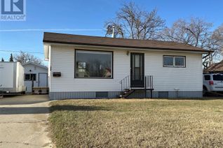 House for Sale, 914 George Street, Estevan, SK