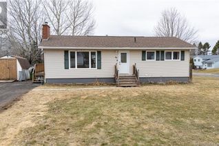 Detached House for Sale, 46 Erica Circle, Oromocto, NB