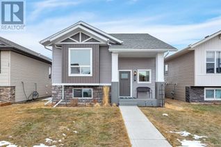 Detached House for Sale, 25 Coachman Way, Blackfalds, AB