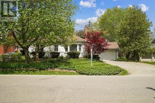 Bungalow for Sale, 947 Glenwood Avenue, Burlington, ON
