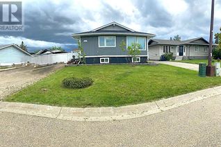 Bungalow for Sale, 9117 128 Avenue, Peace River, AB