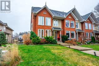 Townhouse for Sale, 91 Edgewater Drive, Hamilton (Stoney Creek), ON