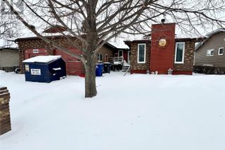 House for Sale, 706 Dieppe Drive, Weyburn, SK