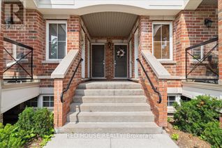 Condo Townhouse for Rent, 2551 Sixth Line #7, Oakville (1015 - RO River Oaks), ON