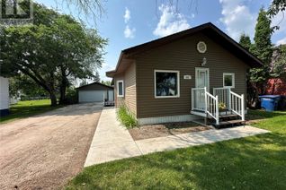 Bungalow for Sale, 631 13th Street, Humboldt, SK