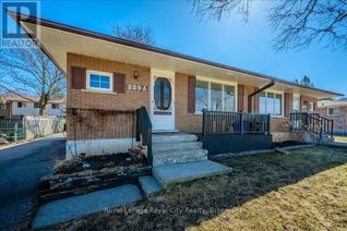 Semi-Detached House for Sale, 229a Cedarbrae Avenue, Waterloo, ON