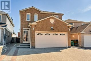 Detached House for Sale, 3226 Valcourt Crescent, Mississauga, ON