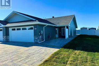 Townhouse for Sale, 18 Golf Street, Kapuskasing, ON