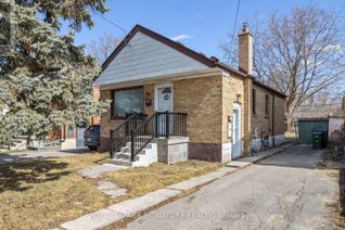 Detached House for Sale, 97 Vanbrugh Avenue, Toronto (Birchcliffe-Cliffside), ON