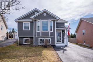 Detached House for Sale, 14 Eriksson Crescent, Mount Pearl, NL