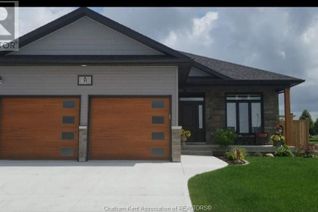 House for Sale, 11 Evening Drive, Chatham, ON