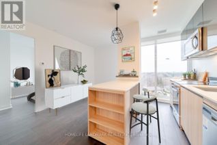 Condo Apartment for Sale, 3100 Keele Street #632, Toronto (Downsview-Roding-CFB), ON