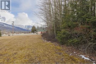 Commercial Land for Sale, 1105 Se Frontage Road, McBride, BC