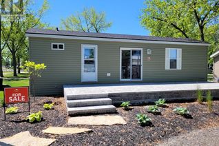 Cottage for Sale, 981 County Rd 2 #613, Lakeshore, ON