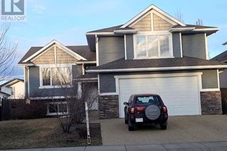 Property for Sale, 21 Estella Crescent, Lacombe, AB Property for Sale, 21 Estella Crescent, Lacombe, AB