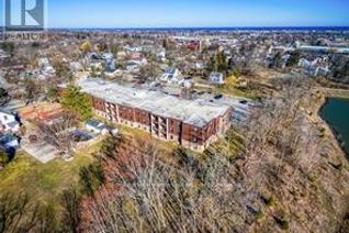 Property for Sale, 4209 Hixon Street #204, Lincoln (Beamsville), ON