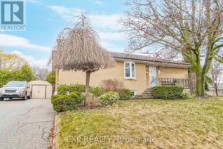 Property for Sale, 47 Combe Avenue, Toronto (Bathurst Manor), ON Property for Sale, 47 Combe Avenue, Toronto (Bathurst Manor), ON