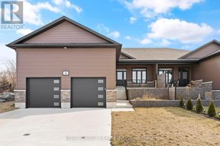 Semi-Detached House for Sale, 14 Vida Street, Chatham-Kent (Blenheim), ON