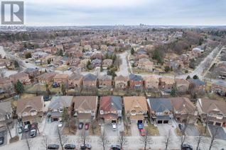 Property for Sale, 29 Hemans Court, Ajax (Central West), ON