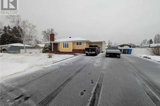 Bungalow for Sale, 1090 Smith Street, Bathurst, NB