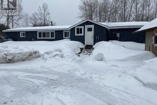 Bungalow for Sale, 1087 Airport Road, Hastings Highlands (Herschel Ward), ON