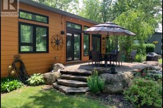 Cottage for Sale, 981 County Rd 2 Road #707, Lakeshore, ON