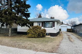 House for Sale, 909 Isabelle Street, Estevan, SK