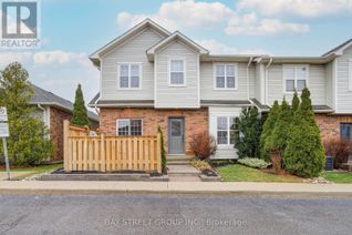 Townhouse for Sale, 1085 Harrogate Drive #54, Hamilton (Meadowlands), ON