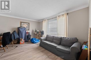 Bungalow for Sale, 550 First Avenue, Welland (N. Welland), ON