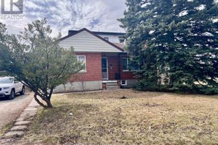 Bungalow for Rent, 201 Codsell Avenue, Toronto (Bathurst Manor), ON