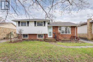 Backsplit for Sale, 10 Paulson Court, St. Thomas, ON