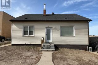 Property for Sale, 84 3 Street Se, Medicine Hat, AB