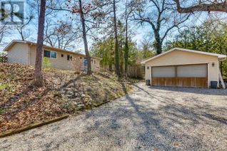 Bungalow for Sale, 7933 Katharine Crescent, Lambton Shores (Port Franks), ON