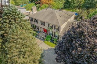 Property for Sale, 11 Robinhood Drive, Dundas, ON