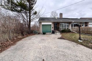 House for Sale, 146 Sentinel Road, Toronto (York University Heights), ON