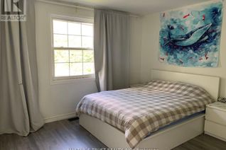 Bungalow for Rent, 18 Larkhall Avenue, Toronto (Bendale), ON