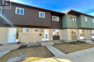 Townhouse for Sale, 7826 Cedarwood Park, Grande Prairie, AB Townhouse for Sale, 7826 Cedarwood Park, Grande Prairie, AB