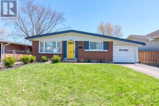Backsplit for Sale, 2010 Featherston Drive, Ottawa, ON Backsplit for Sale, 2010 Featherston Drive, Ottawa, ON