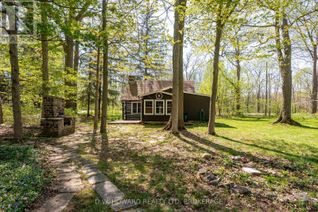 Log Home/Cabin for Sale, 910 Bernard Avenue, Fort Erie (Ridgeway), ON