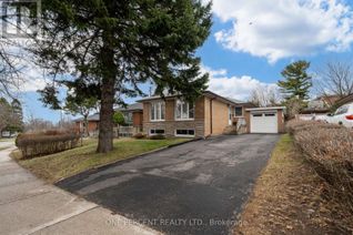Property for Sale, 111 Confederation Drive, Toronto (Woburn), ON Property for Sale, 111 Confederation Drive, Toronto (Woburn), ON