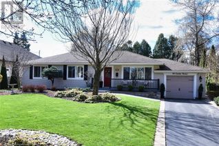Bungalow for Sale, 66 Garden Avenue, Ancaster, ON