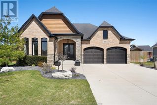 Ranch-Style House for Sale, 122 Blue Jay Crescent, Kingsville, ON