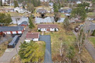 Property for Sale, 12 North Bayou Road, Kawartha Lakes (Fenelon Falls), ON Property for Sale, 12 North Bayou Road, Kawartha Lakes (Fenelon Falls), ON