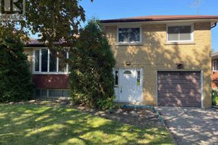 Sidesplit for Sale, 44 Bowerbank Drive, Toronto (Newtonbrook East), ON