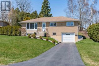 Bungalow for Sale, 77 Hill Crest, Ancaster, ON