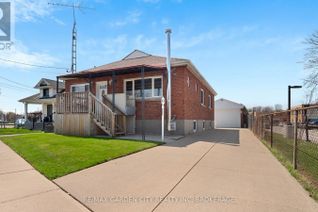Bungalow for Sale, 323 Niagara Street N, St. Catharines (Carlton/Bunting), ON