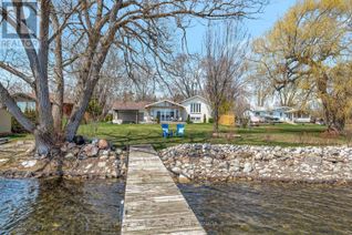 Sidesplit for Sale, 596 Hiscock Shores Road, Prince Edward County (Ameliasburg Ward), ON