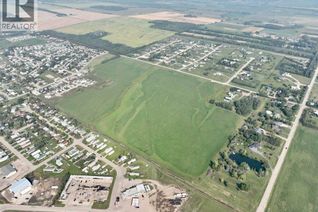 Property for Sale, 11 Th Avenue, Beaverlodge, AB
