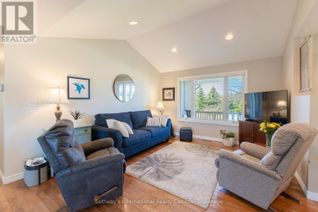 Bungalow for Sale, 48 Sydenham Street S, Ashfield-Colborne-Wawanosh (Ashfield), ON