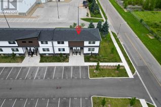Townhouse for Rent, 4263 Fourth Avenue #211, Niagara Falls (Downtown), ON
